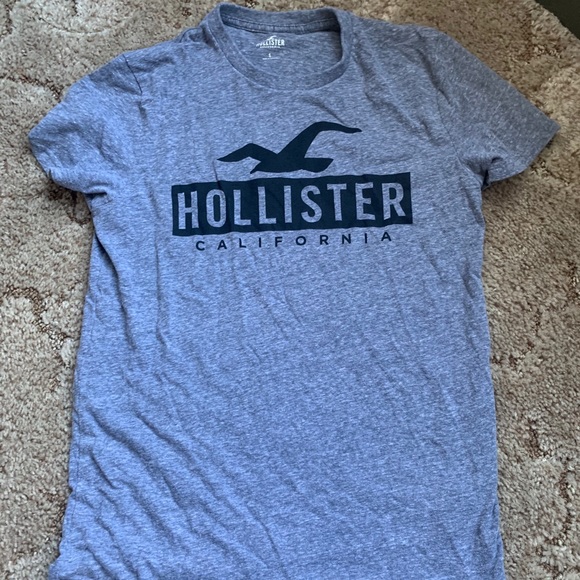 Hollister tee - Picture 2 of 2